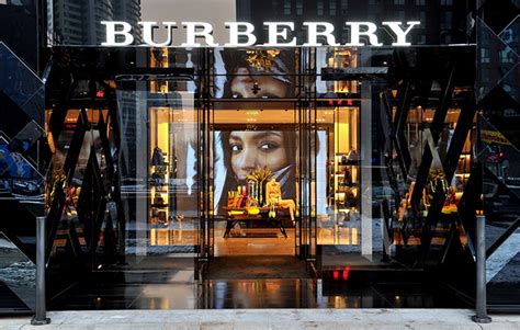 burberry factory outlet miami|Burberry store in Miami.